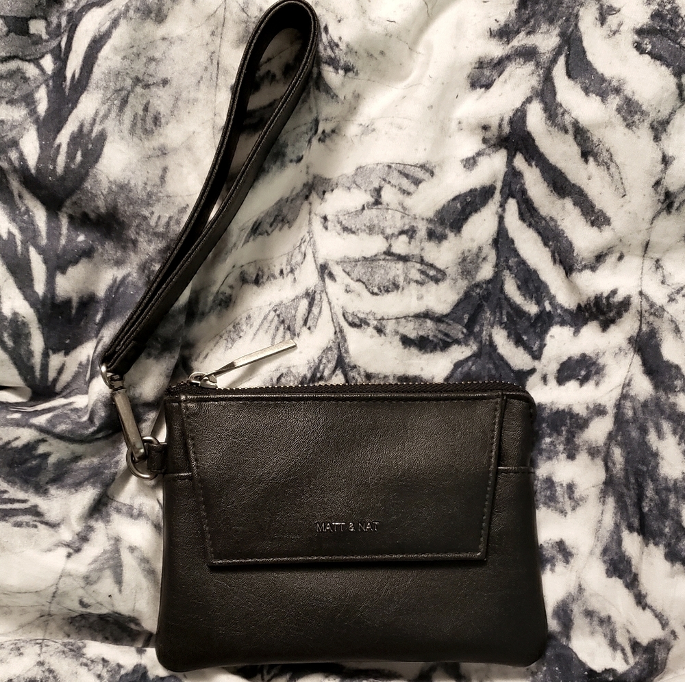 Matt & Nat wristlet